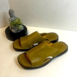 Born Shoes